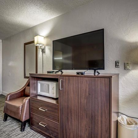 อีสไซด์ ลอดจ์ Motel พอร์ตแลนด์ ภายนอก รูปภาพ