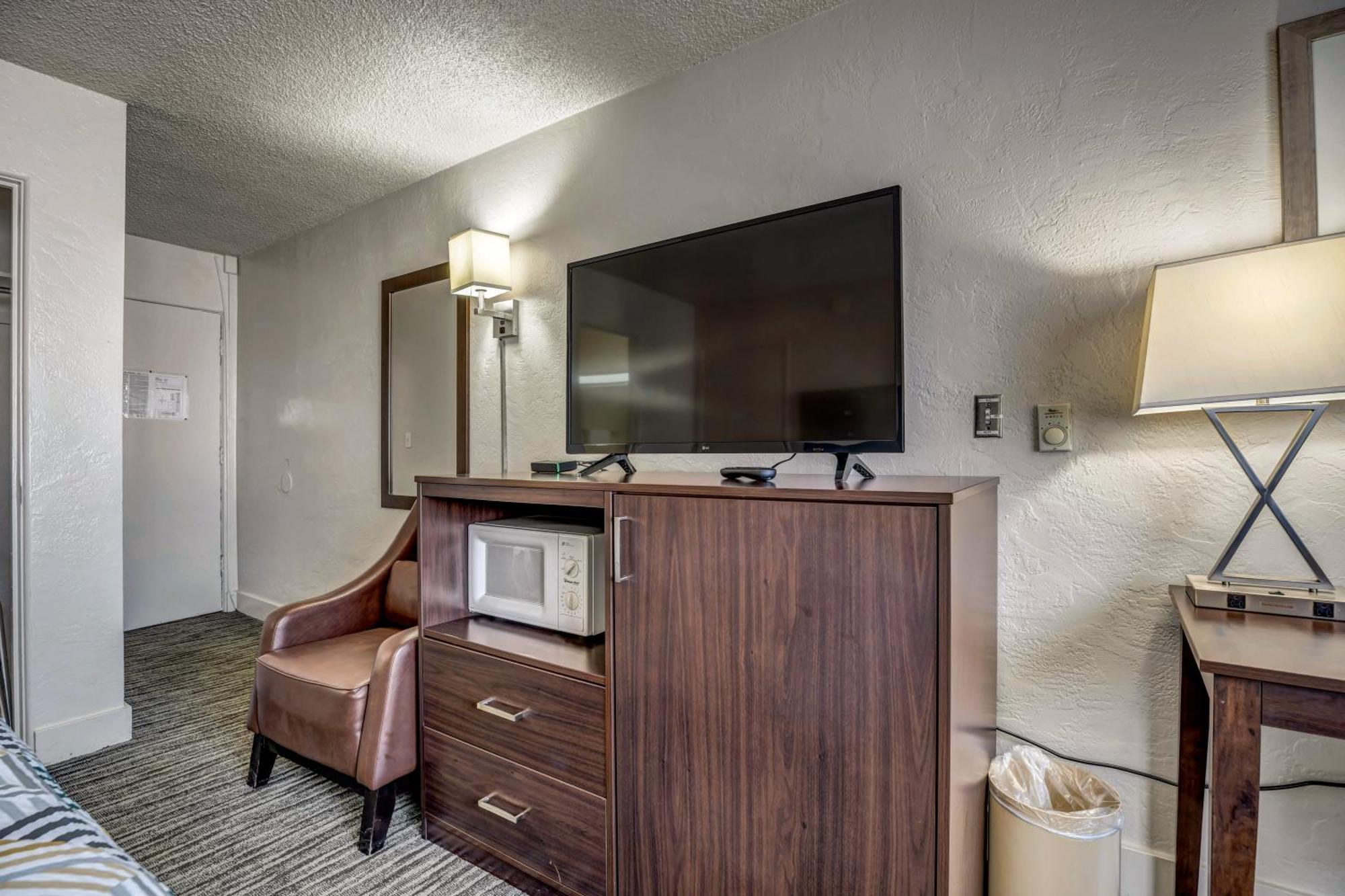 อีสไซด์ ลอดจ์ Motel พอร์ตแลนด์ ภายนอก รูปภาพ
